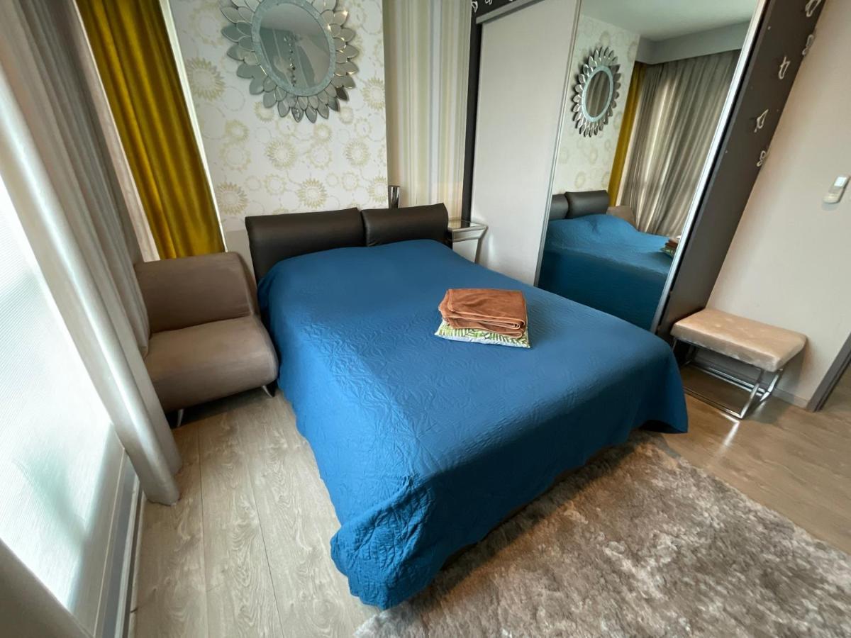 The Base Deluxe Kingsize Lägenhet Pattaya Exteriör bild