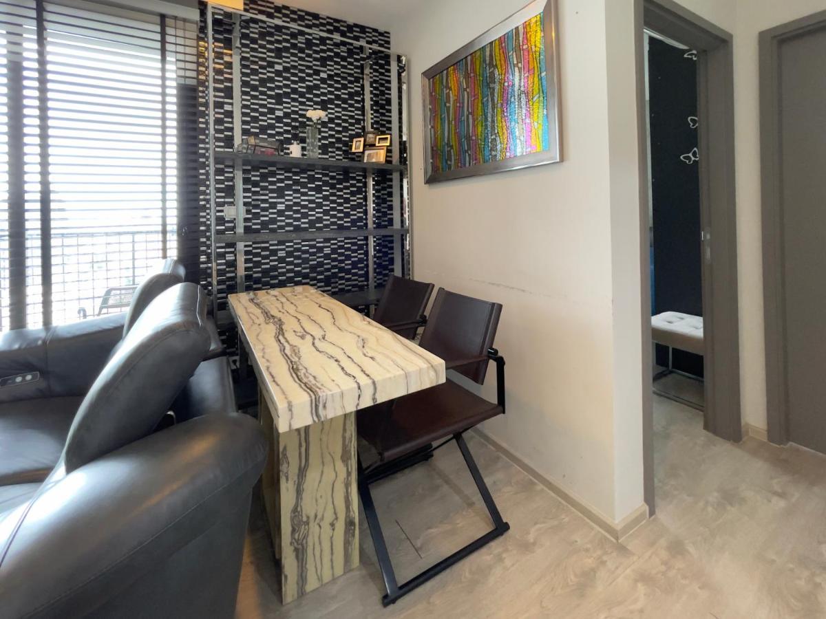 The Base Deluxe Kingsize Lägenhet Pattaya Exteriör bild