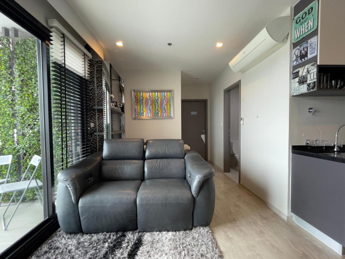The Base Deluxe Kingsize Lägenhet Pattaya Exteriör bild